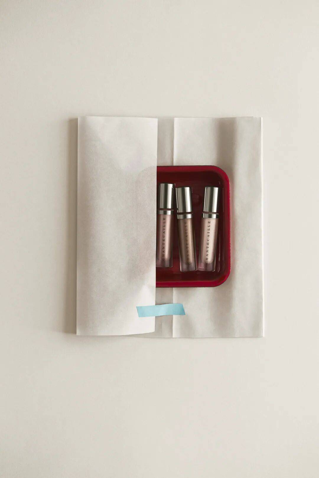 新揭幕初雪和白色花瓣好像有点配pg电子试玩平台北京迪奥之家全(图32)